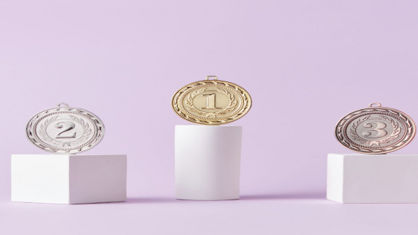 介護・看護有資格者が選ぶ“働きやすい職場”ランキングと求人情報